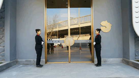 127c4a1cb2ec89ea.gif